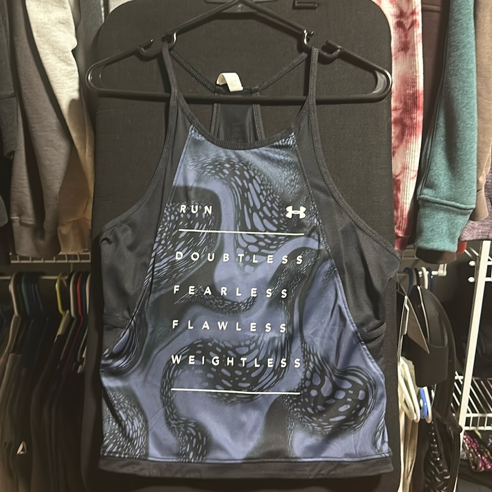 NWT Under Armour fitted tank.  Race length, size small